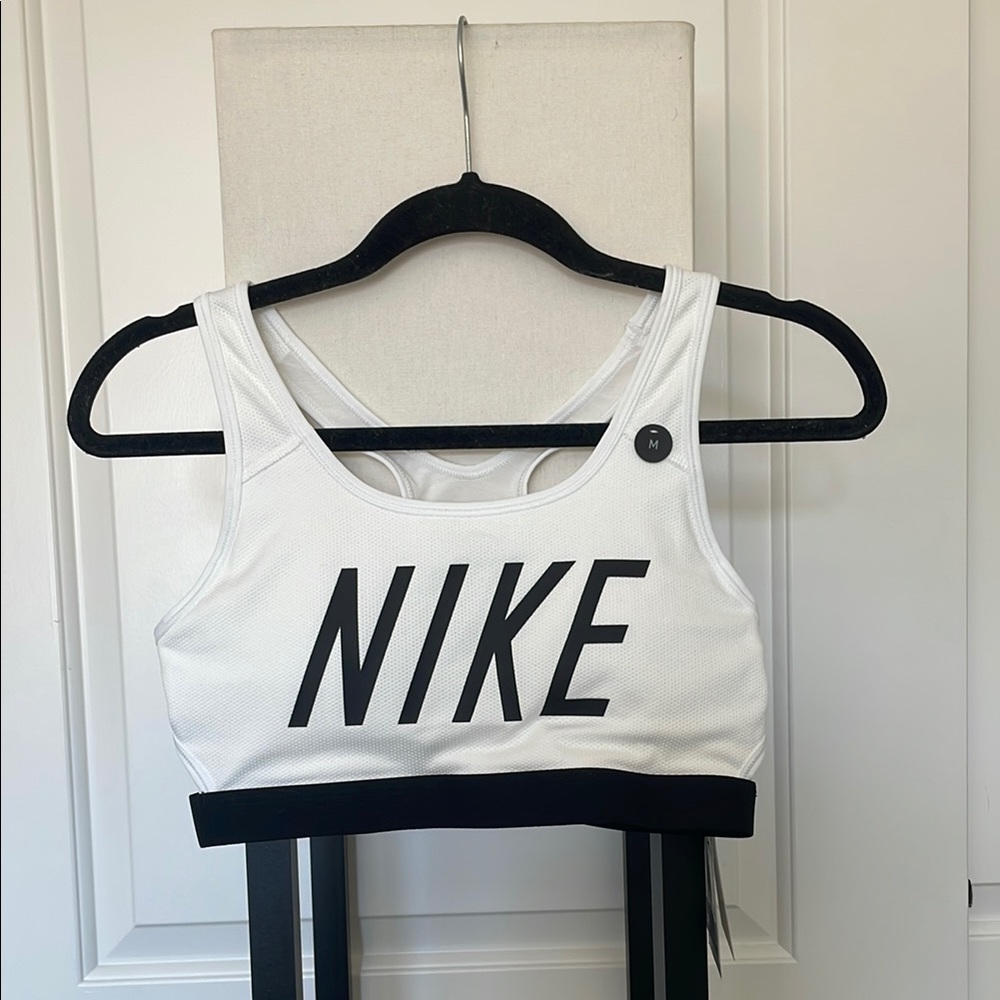 Nike Classic Sports Bra - White and Black Medium